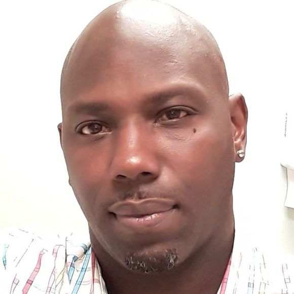 Meet your Posher, Kenneth - Picture 1 of 1